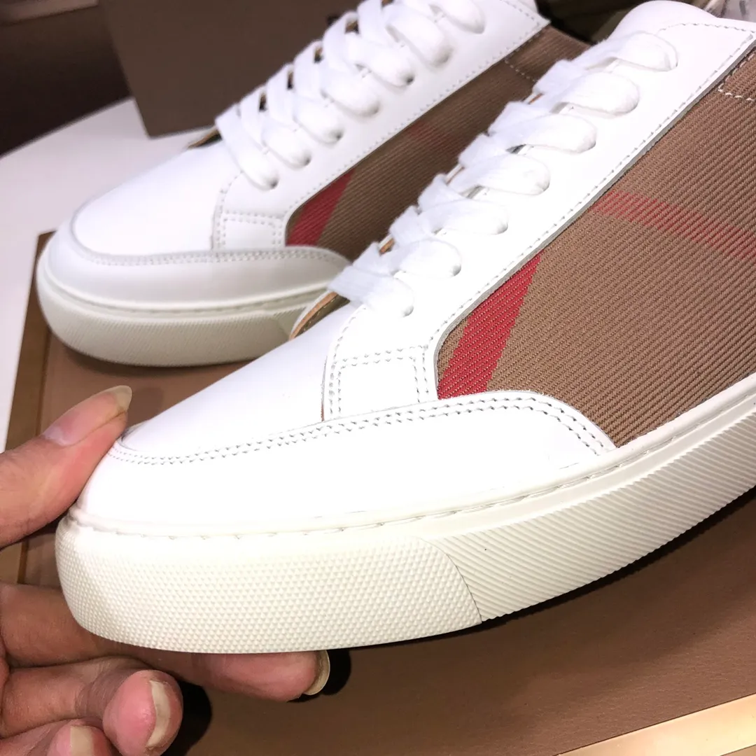 Men's shoes 💰480💰 [Burberry] (cowhide lining) classic low-top sneakers｜Imported cowhide with classic plaid fabric｜Cowhide lining｜Original outsole｜Fine workmanship and comfortable to wear Size: 38-44 (customized at 45)